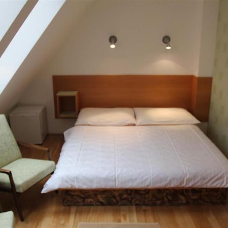 A.Dalia Hotel Karlovy Vary Ngoại thất bức ảnh
