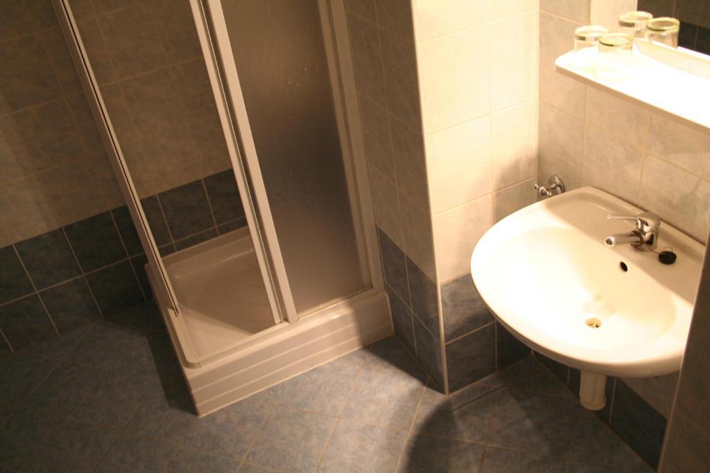 A.Dalia Hotel Karlovy Vary Ngoại thất bức ảnh